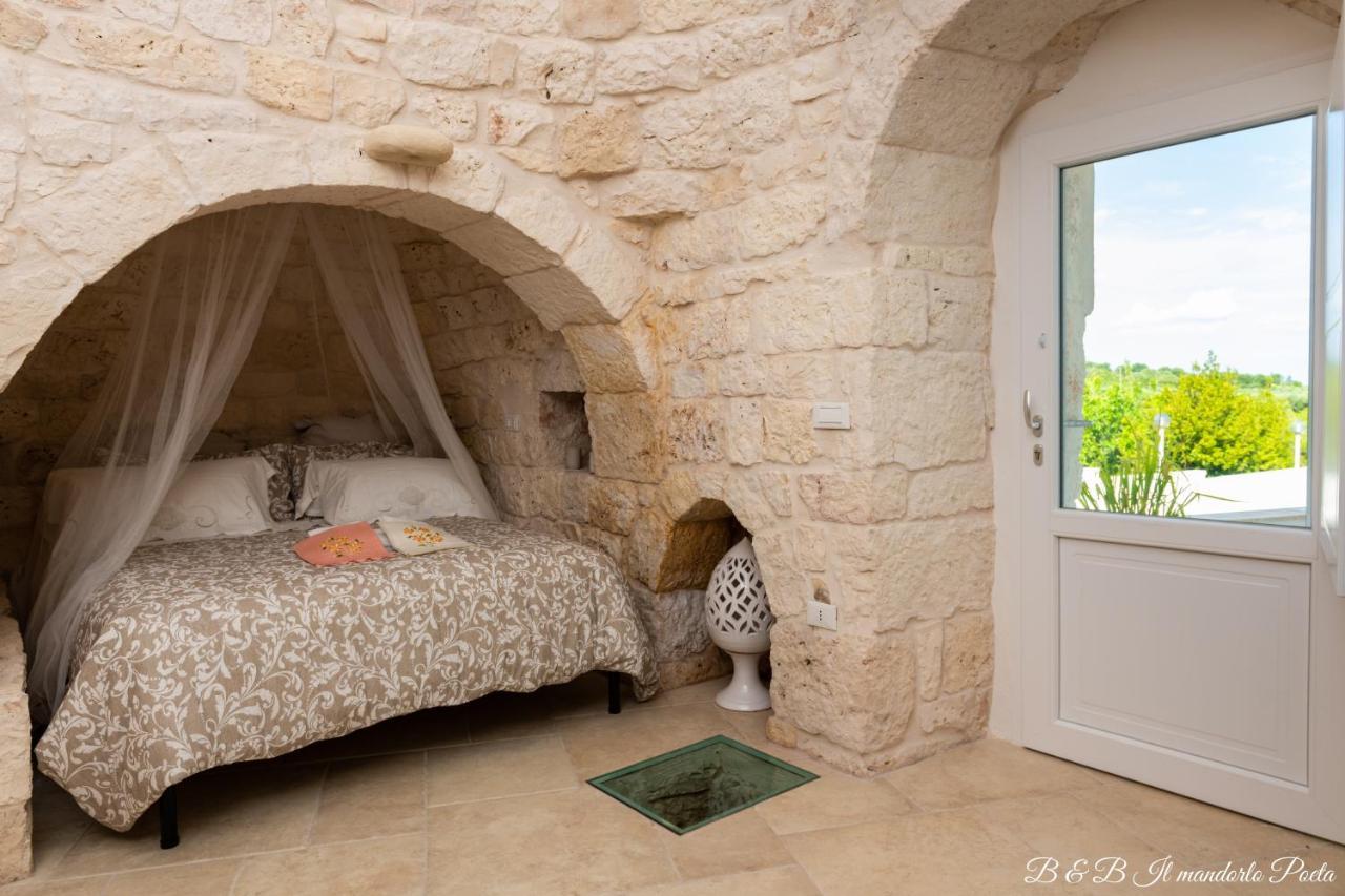 Il Mandorlo Poeta Bed & Breakfast Ostuni Exterior photo