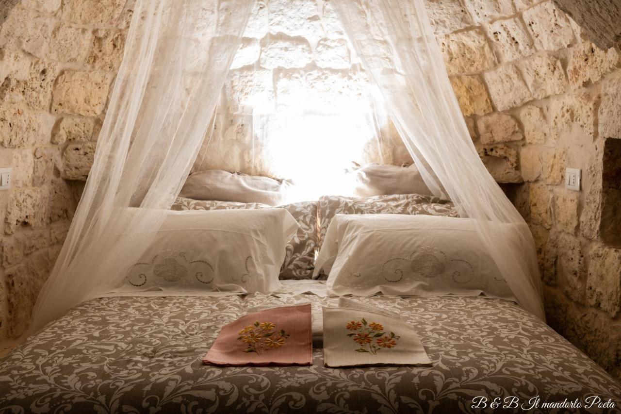 Il Mandorlo Poeta Bed & Breakfast Ostuni Exterior photo
