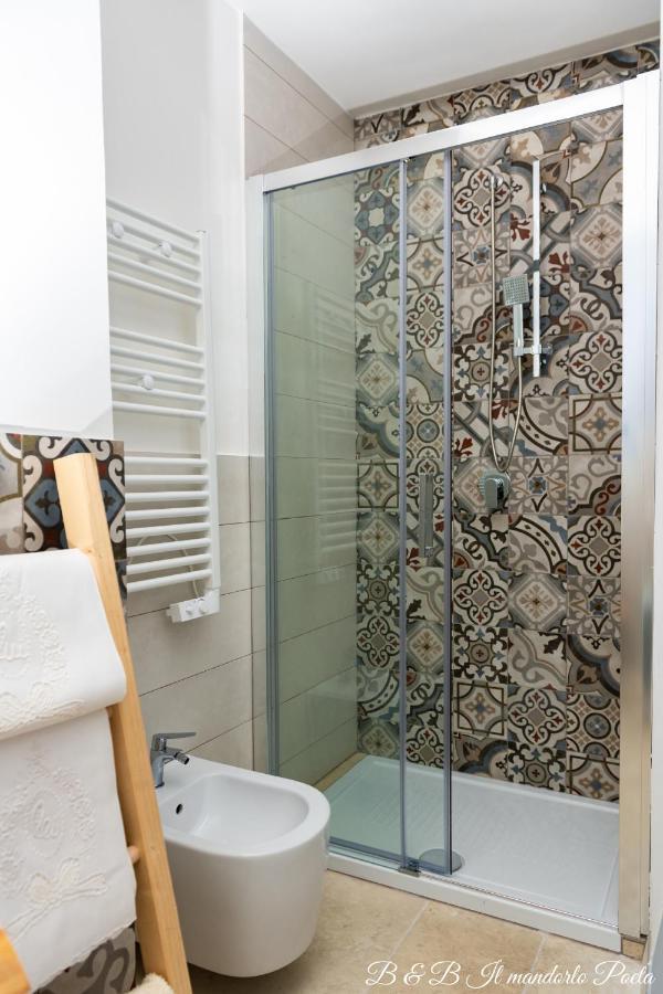 Il Mandorlo Poeta Bed & Breakfast Ostuni Exterior photo